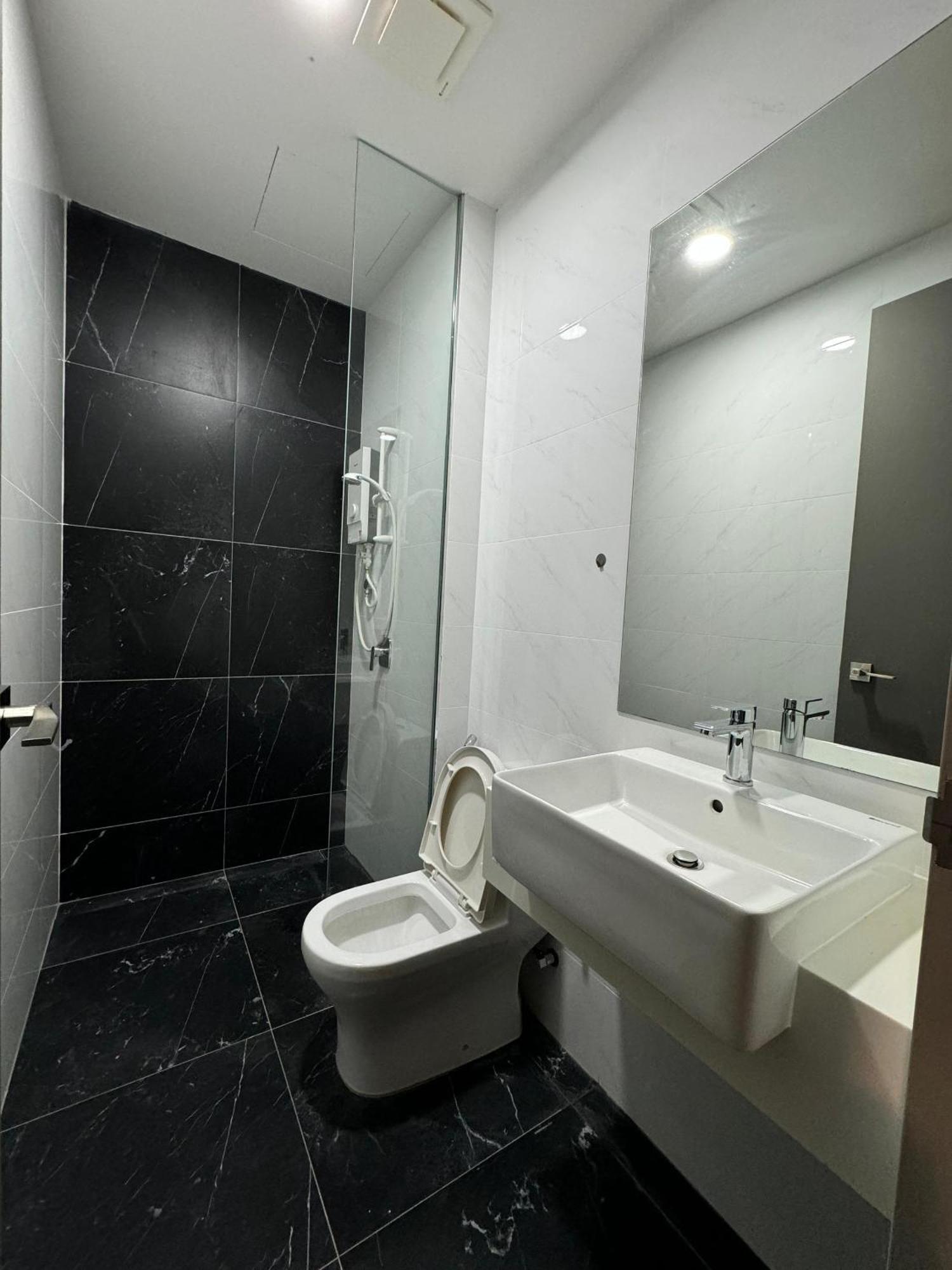 Apartment Cozy Comfort- Beacon Executives *
